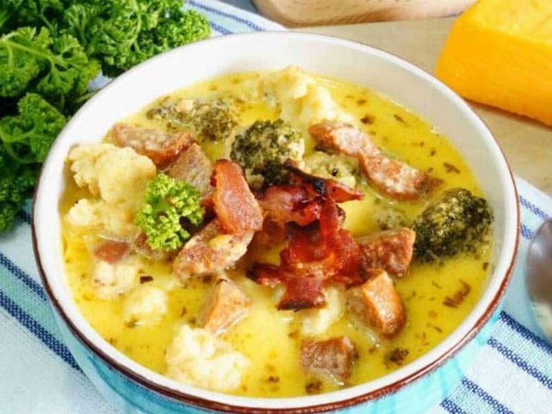 Broccoli Cauliflower Cheese Detox Soup