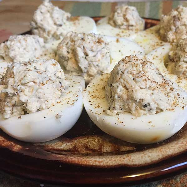 Keto Chicken Salad Picnic Egg