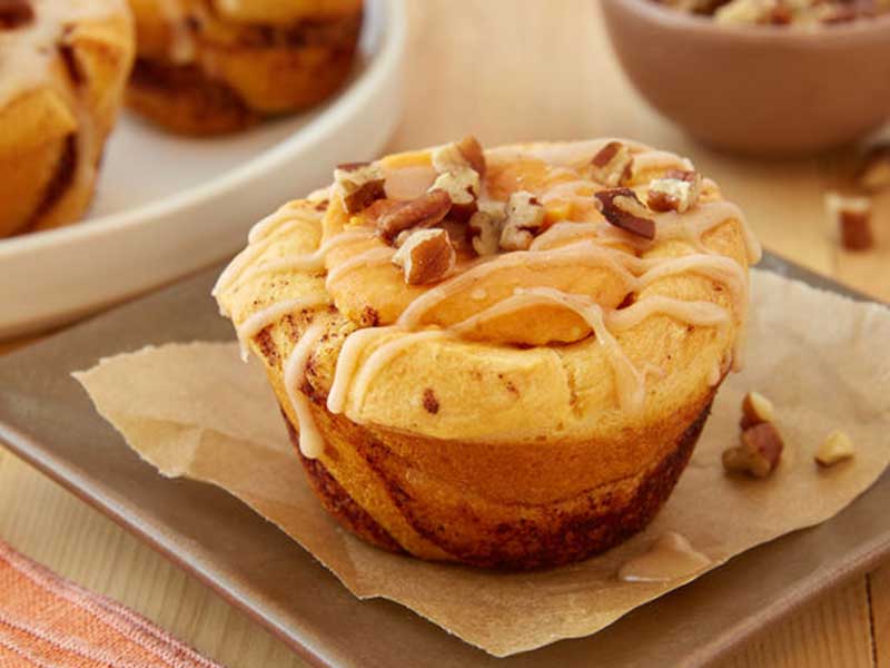 Pumpkin Cheesecake Cinnamon Rolls